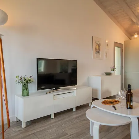 Apartment Krokos *